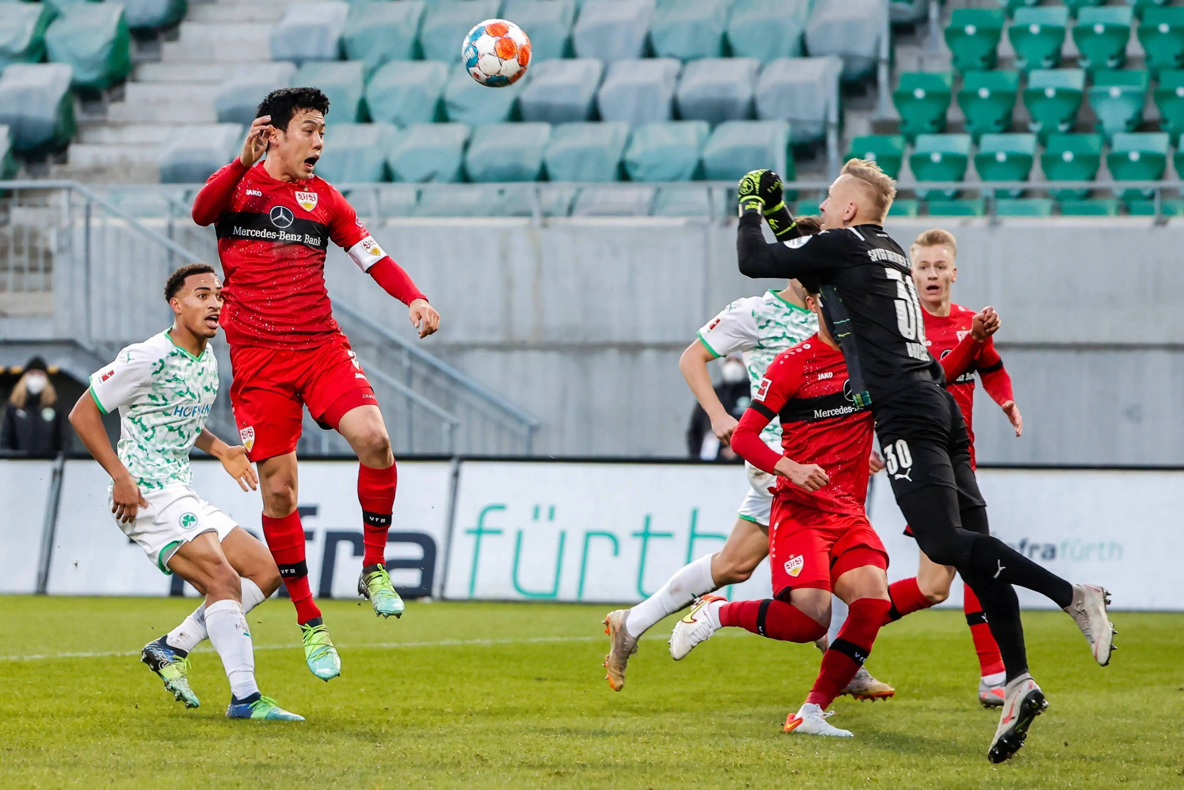 米兰体育-包含转折点费耶诺德临场应变，荷甲赛后攻防权衡，信心回归，数据趋势出现新变化的词条-米兰体育