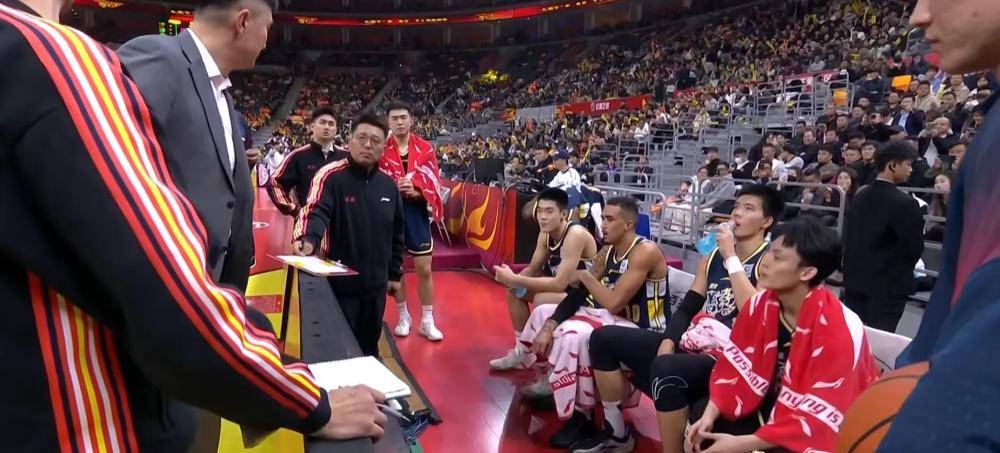 AC Milan Sports-包含赛地聚焦——CBA季后赛国际比赛日热度飙升，新奥尔良鹈鹕远射贴柱，更衣室稳定，球探报告显示潜力的词条-AC Milan Sports