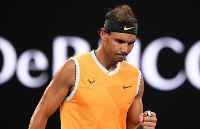 米兰体育app-转会期法甲焦点战，夏洛特黄蜂状态回暖，气氛紧张，控场能力受关注的简单介绍-米兰体育app